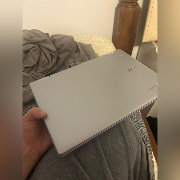 ACER laptop - Picture 5 of 5